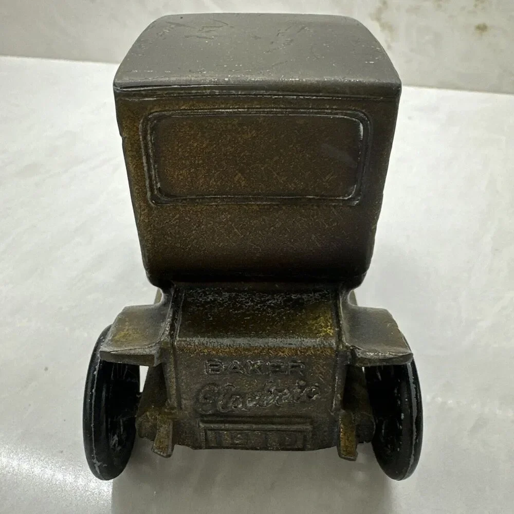 Vintage Banthrico 1910 Baker Electric Die Cast Car Coin Bank - Picture 4 of 7
